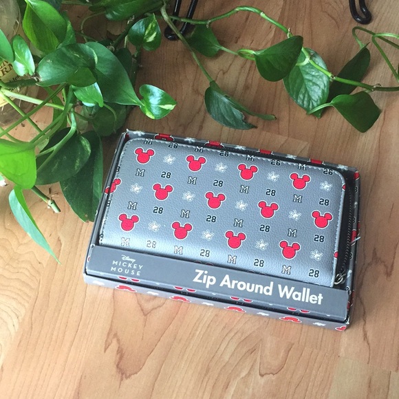 Mickey Mouse Zip Around Wallet - Picture 4 of 9